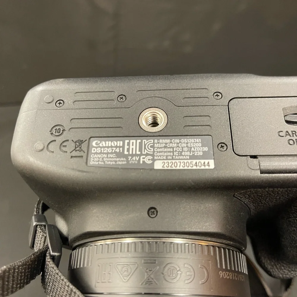 Canon DSLR camera
